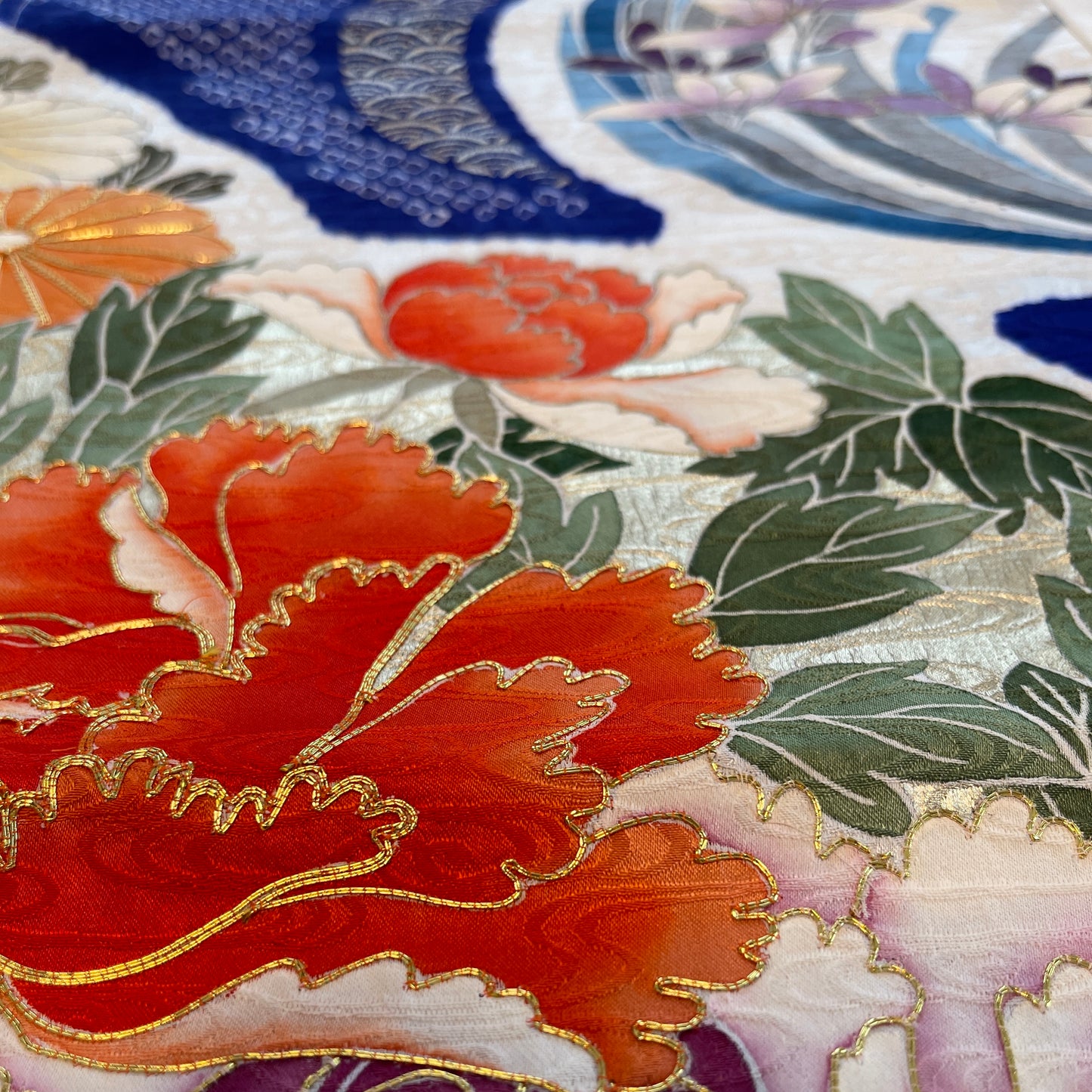 イスラム圏へのお土産に最適【本物の着物生地使用・一点もの】姫ヒジャブ – 和の美をまとうサステナブルな特別なヒジャブ