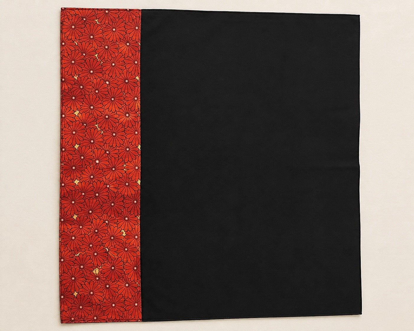 Kimono Square Hijab Kiku Vermilion - flat lay (correct proportion)