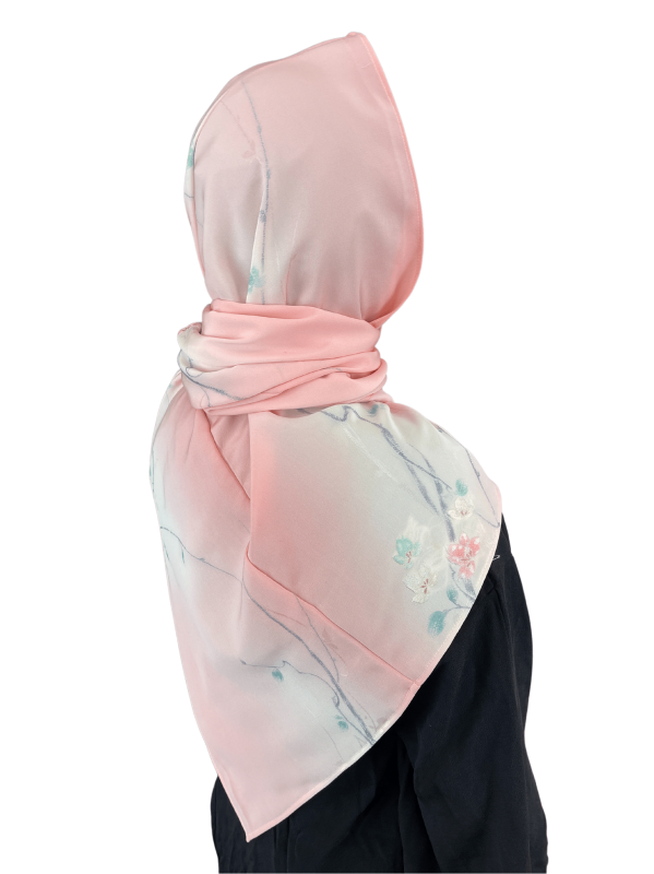 حجاب كيمونو الوردي الشاحب الذي يسعده المسلمين
