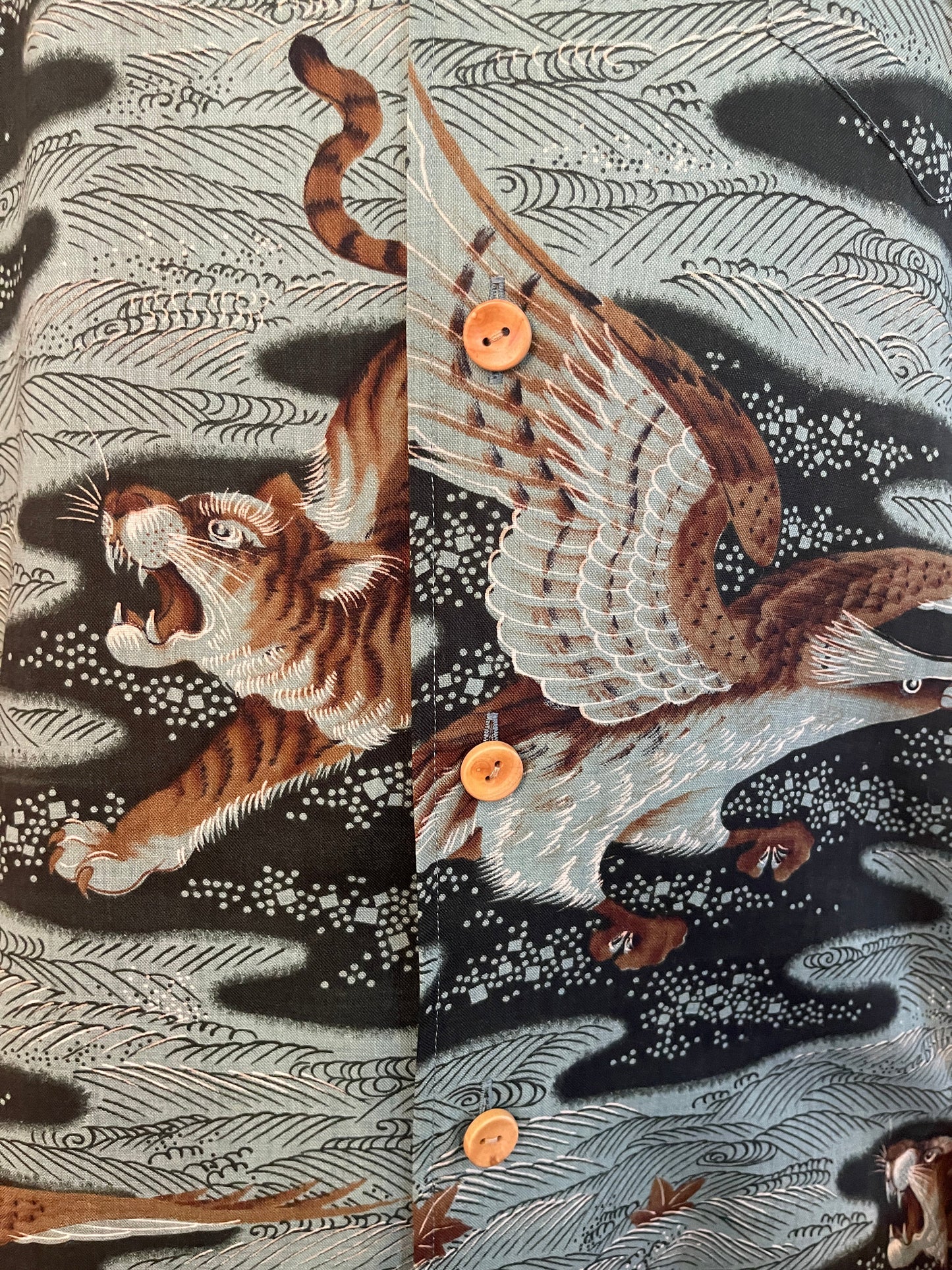 Popular pattern! Tiger & hawk